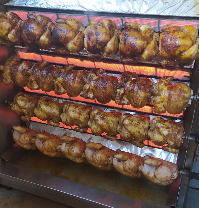 Asador de pollos Mari