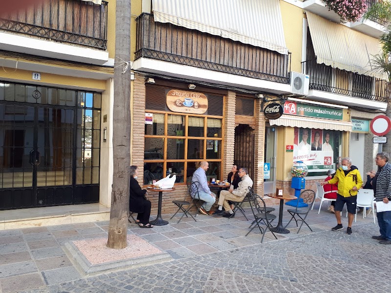 Pequeño Café