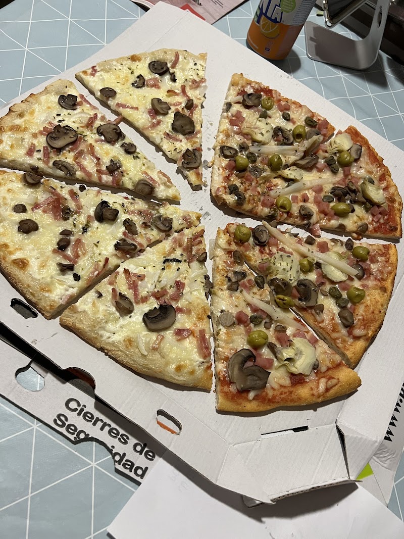 Pizzería Voy Volando