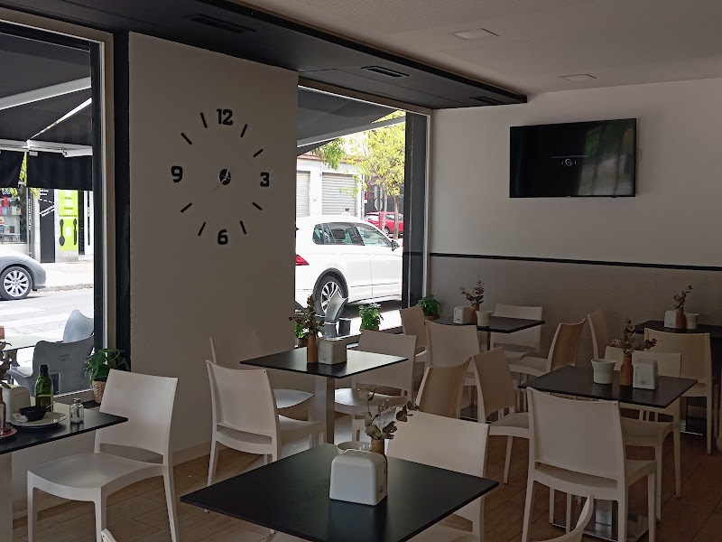 Blanco y Negro café