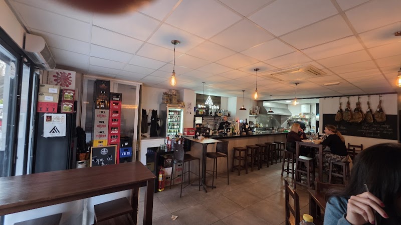 Taberna Triple A