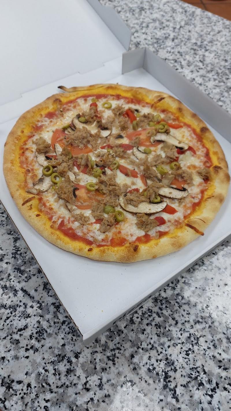 PIZZERÍA & KEBAB NEVADA