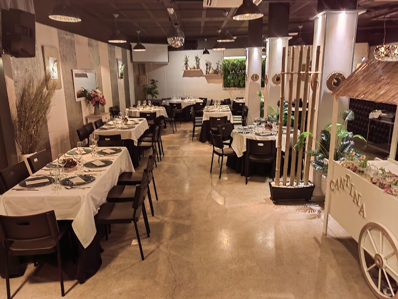 La Cantina