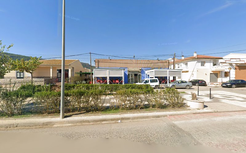 bar