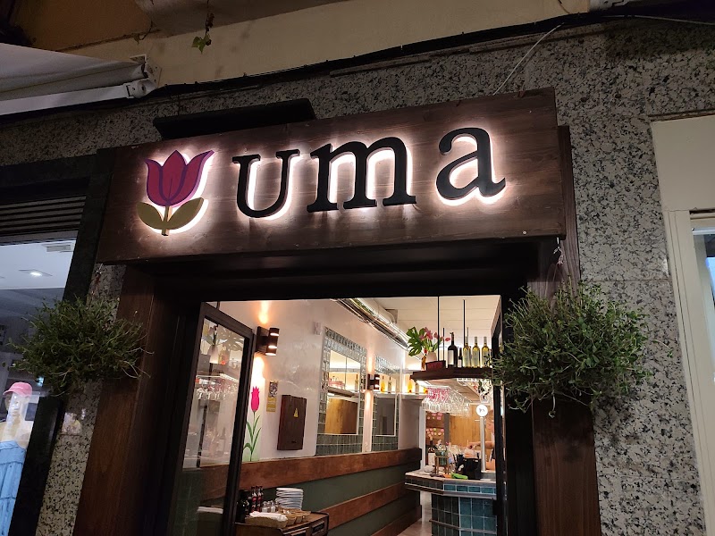 UMA bar cafeteria