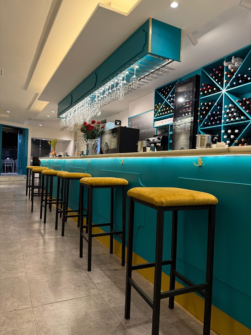 MARIJALEO BAR DE CUCHAREO