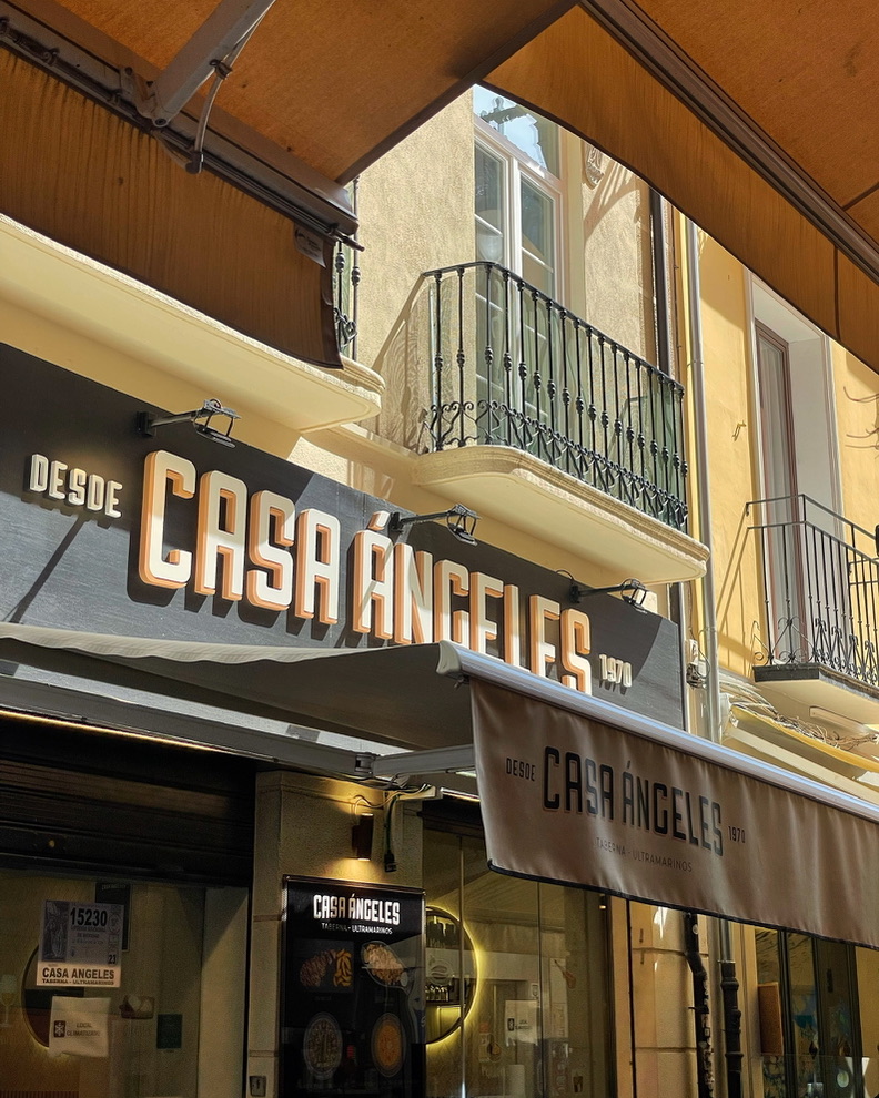 Casa Ángeles Taberna-Ultramarinos - Navas