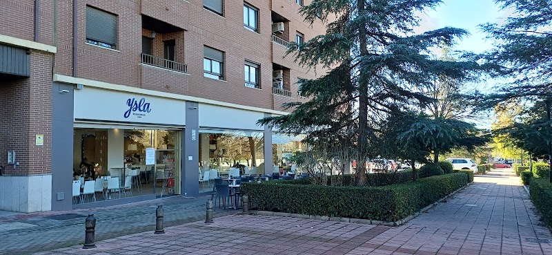 Casa Ysla Pastelería-Cafetería / Piononos