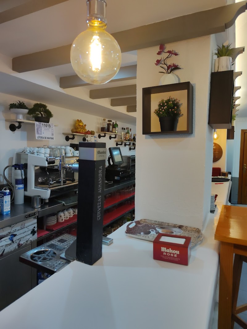 Café Bar Jin Ding