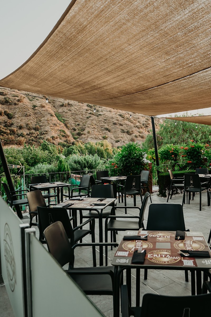 Eritaña American Food · Granada