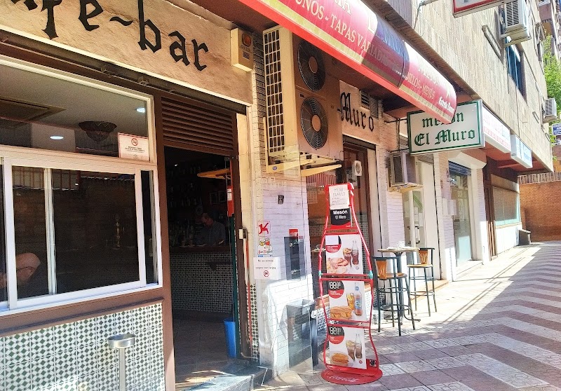 Restaurante El Muro
