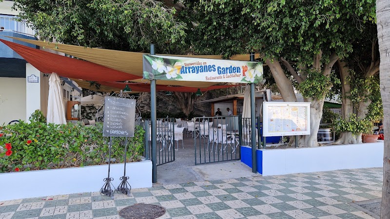 Restaurante ARRAYANES GARDEN