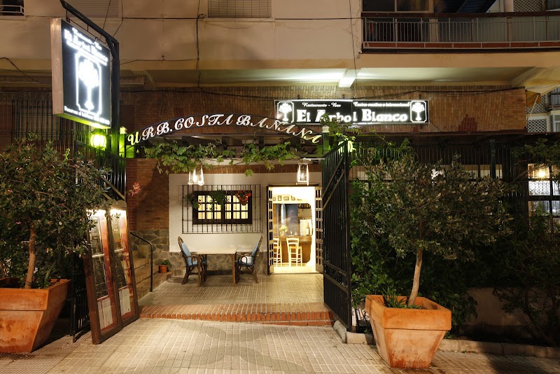 Restaurante El Árbol Blanco