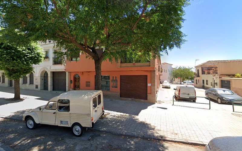 El Almacén