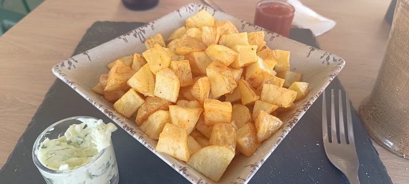 Café Bar Mora