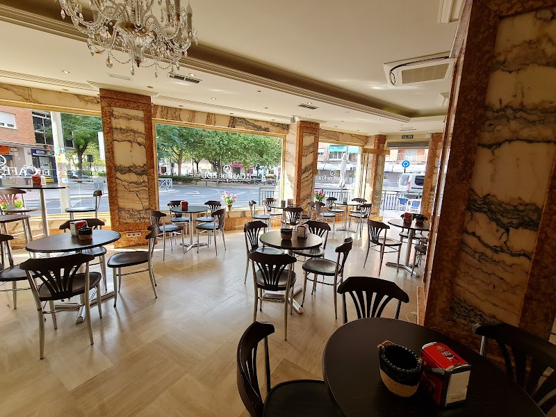 El Café De Edu