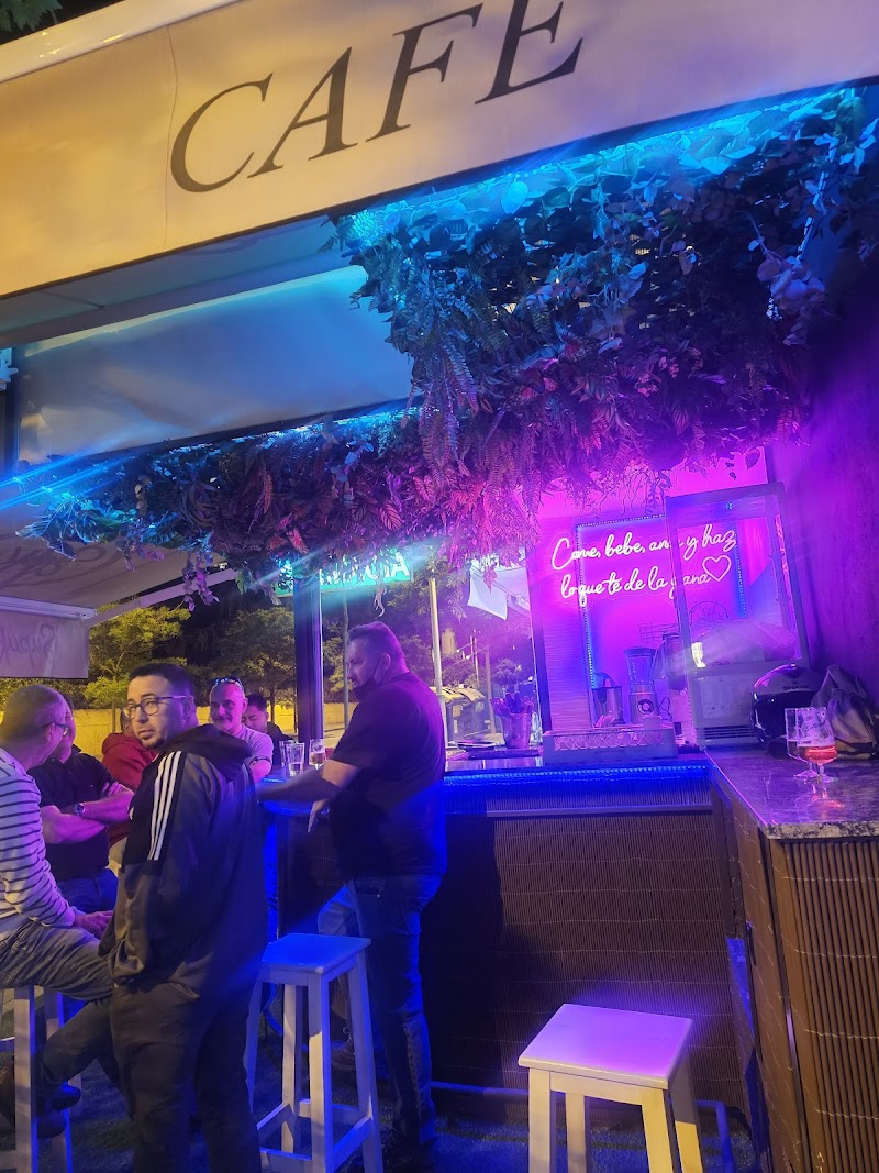 Supuko Café Bar