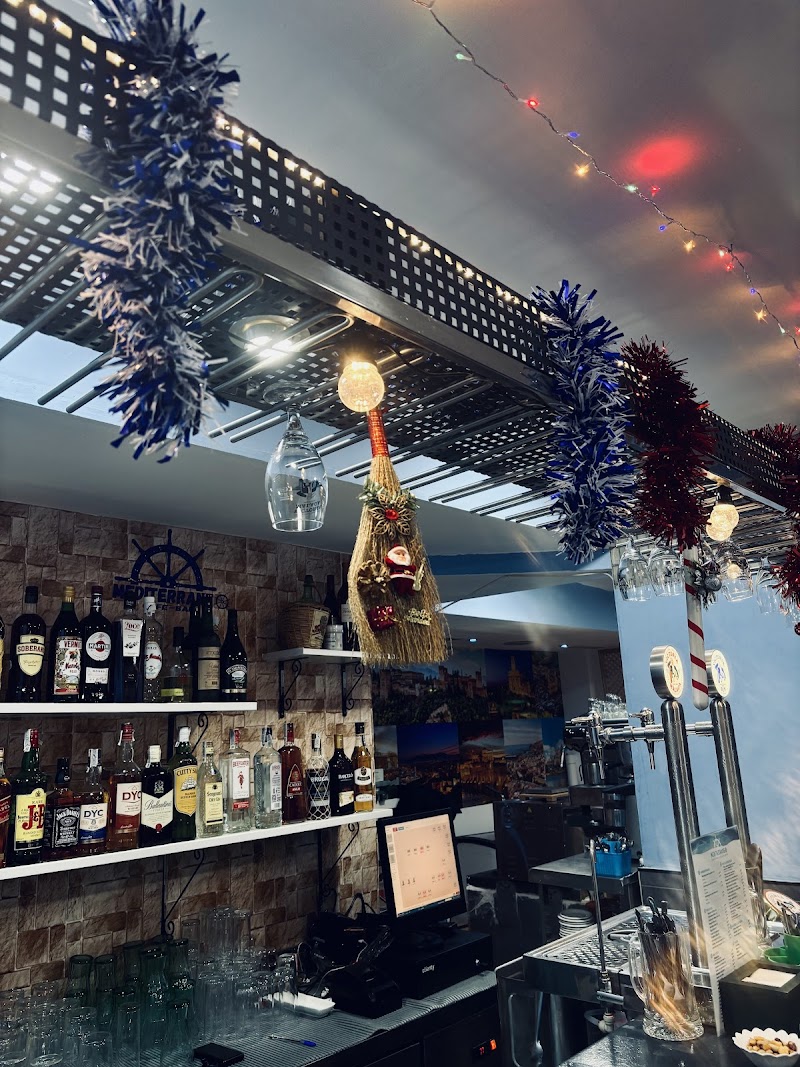 MEDITERRANEO Cafe Bar