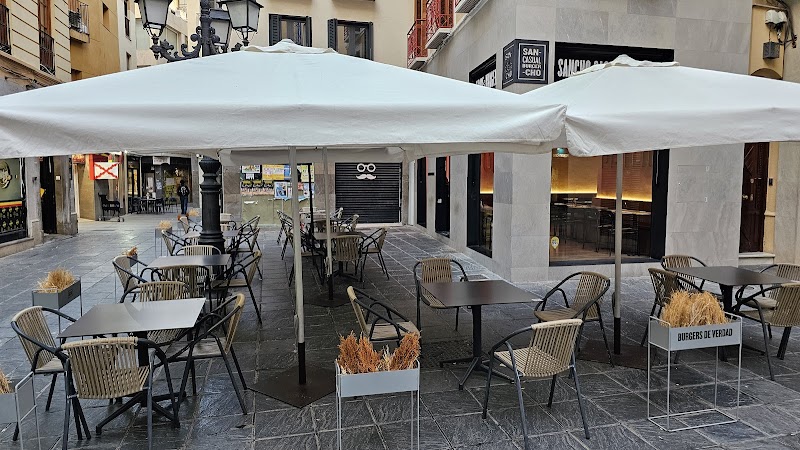 Sancho Casual Burger (Centro - Mesones)