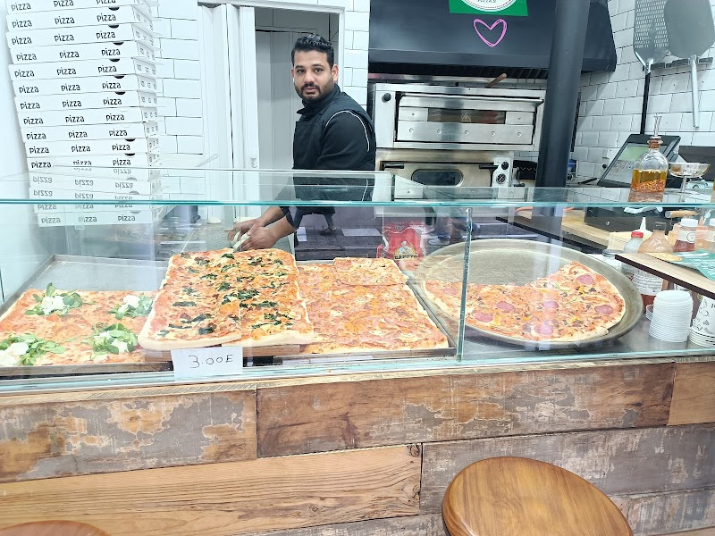Luxury pizza,s