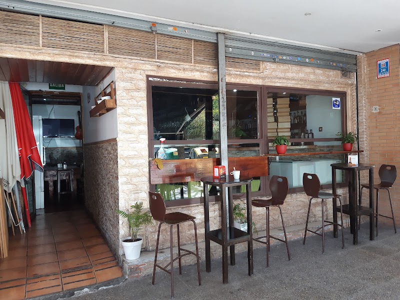 Cafetería El Castillo Viejo