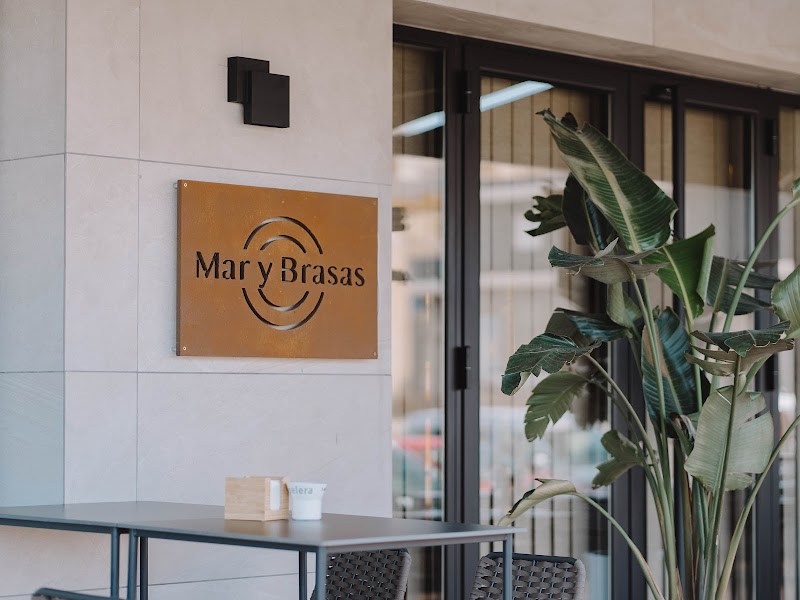 Restaurante Mar y Brasas