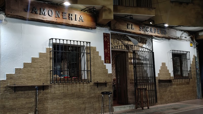Cervecería Jamonería El Secadero