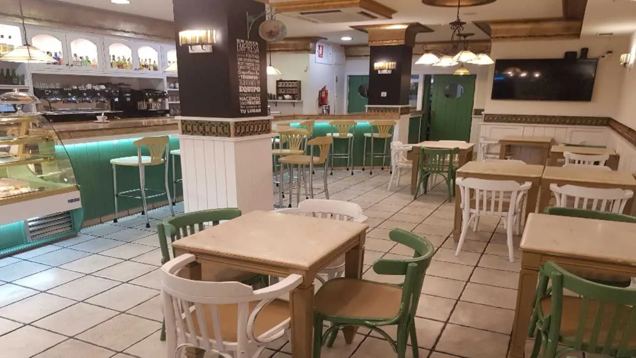 Cafetería LA GRANMERÍA